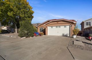 524 Hartman Drive SW, Albuquerque, NM 87121