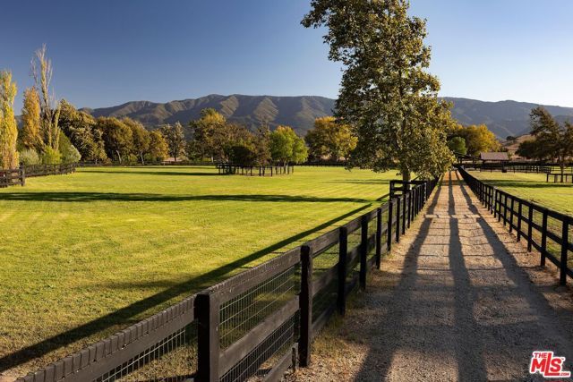 1430 Count Fleet Street, Santa Ynez, CA 93460