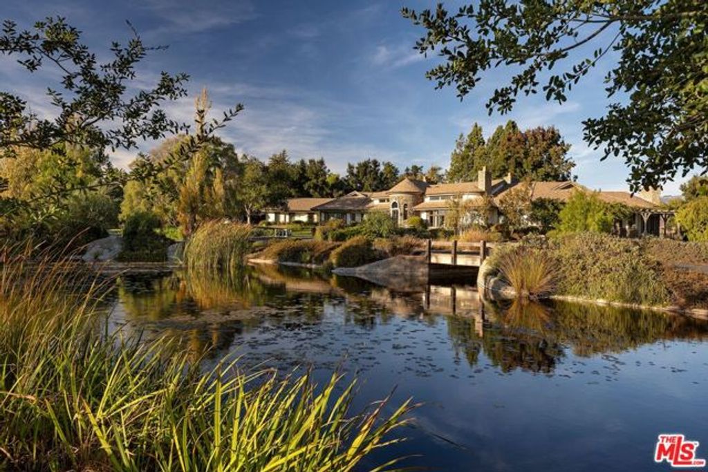 1430 Count Fleet Street, Santa Ynez, CA 93460