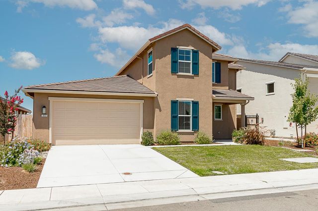 1807 Birdie Ave, Manteca, CA 95337