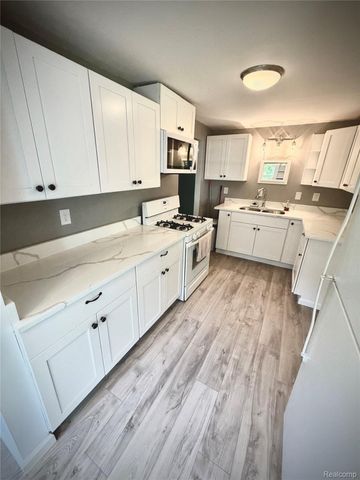 50730 Fairchild Road, Chesterfield Township, MI 48051
