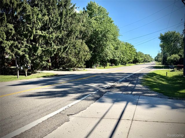 50730 Fairchild Road, Chesterfield Township, MI 48051