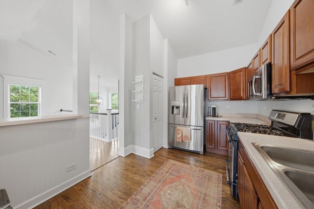 2353 Georgetown Circle, Aurora, IL 60503