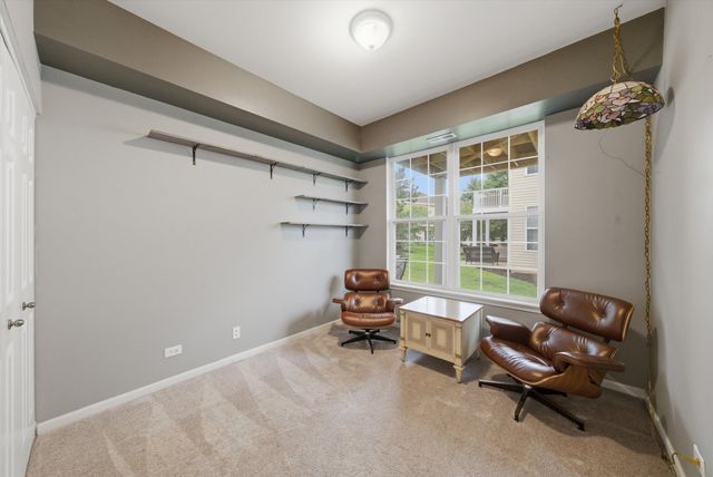 2353 Georgetown Circle, Aurora, IL 60503