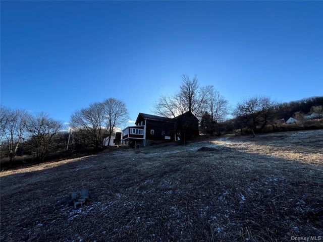 156 Mount Zion Road, Marlboro, NY 12542