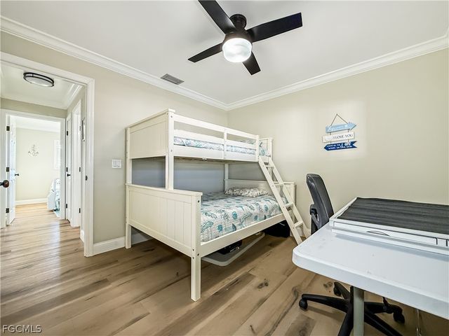 1907 SE 6th TER, Cape Coral, FL 33990