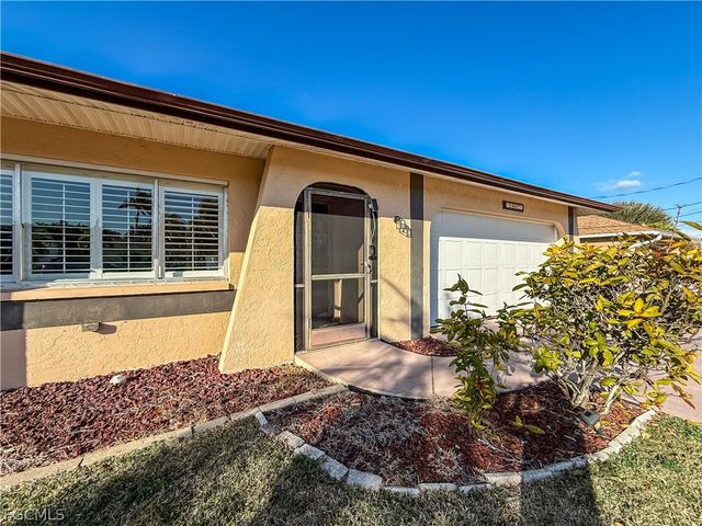 1907 SE 6th TER, Cape Coral, FL 33990