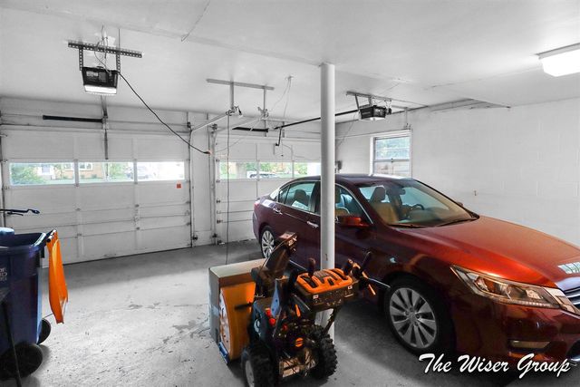 1613 Lotus Avenue, Grand Rapids, MI 49506
