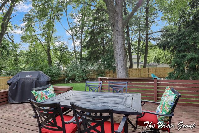 1613 Lotus Avenue, Grand Rapids, MI 49506