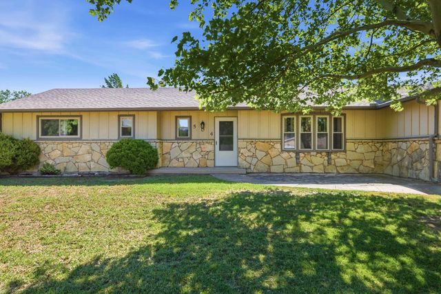 504 N Ridge Way Rd, Rose Hill, KS 67133