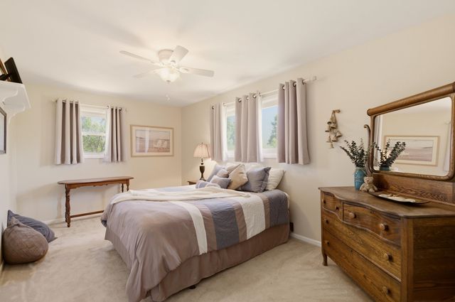 504 N Ridge Way Rd, Rose Hill, KS 67133