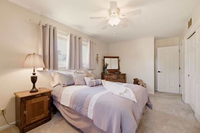 504 N Ridge Way Rd, Rose Hill, KS 67133