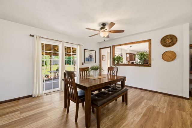 504 N Ridge Way Rd, Rose Hill, KS 67133