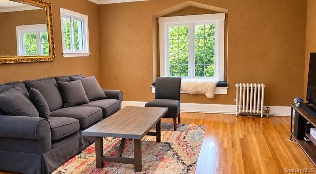 40-09 208th Street 2nd Floor, Bayside, NY 11361