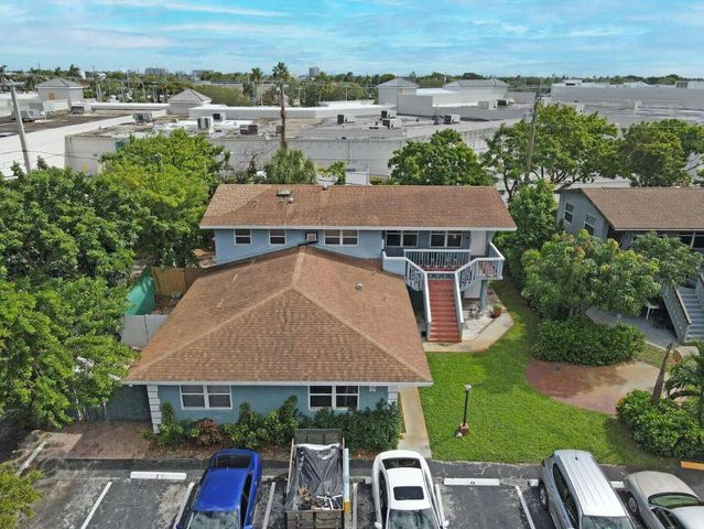 3440 NE 16th Terrace, Pompano Beach, FL 33064