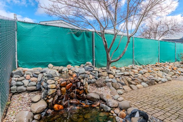 2335 New Haven Drive, Central Point, OR 97502