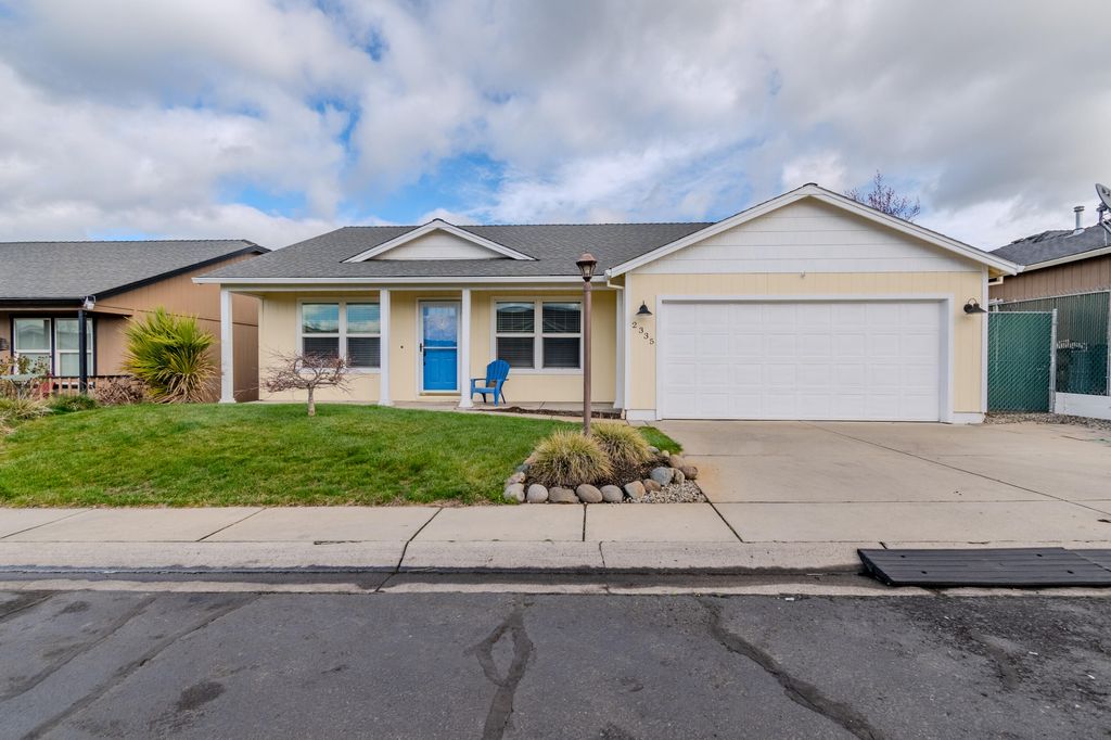 2335 New Haven Drive, Central Point, OR 97502
