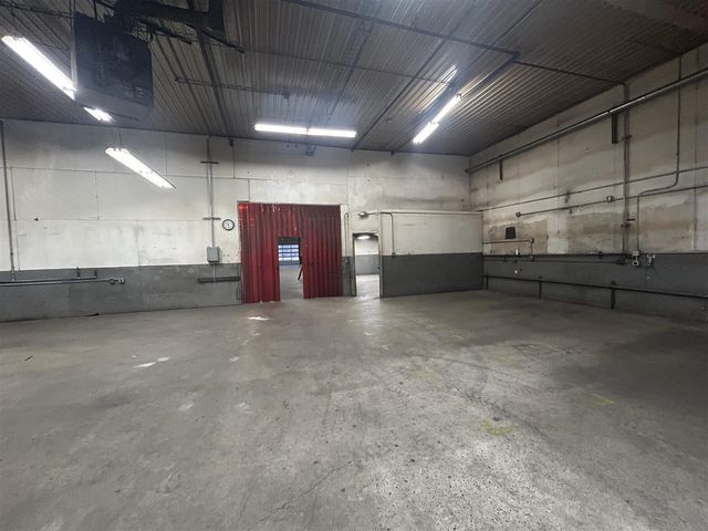 9350 Shaver Road, Portage, MI 49024
