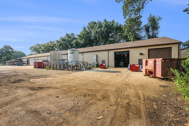 9350 Shaver Road, Portage, MI 49024