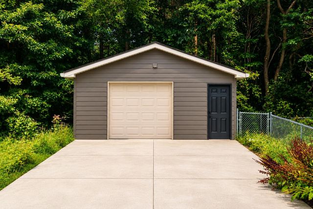 506 W Osterhout Avenue, Portage City, MI 49024
