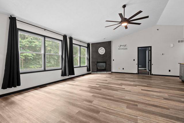 506 W Osterhout Avenue, Portage City, MI 49024