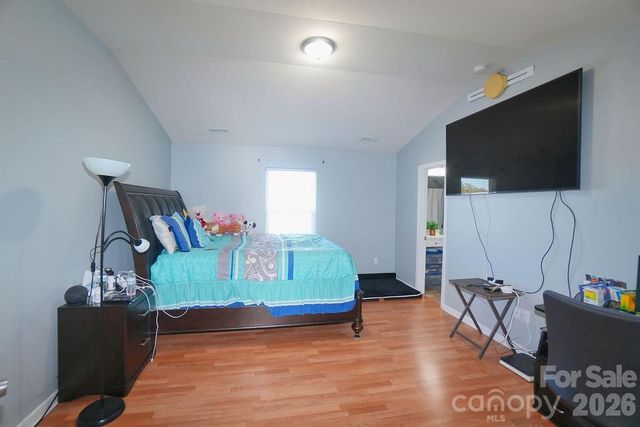 9728 Crooms Court, Charlotte, NC 28215