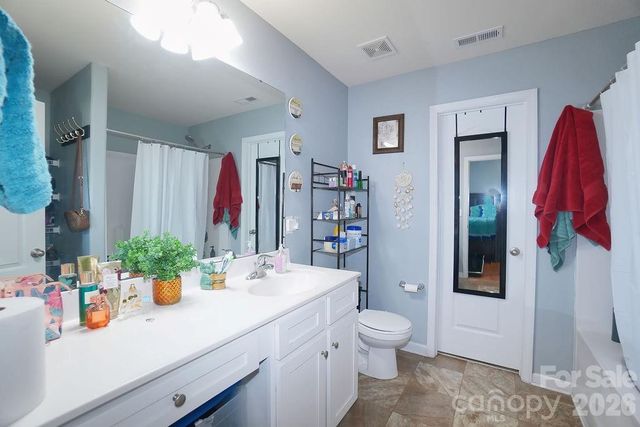 9728 Crooms Court, Charlotte, NC 28215