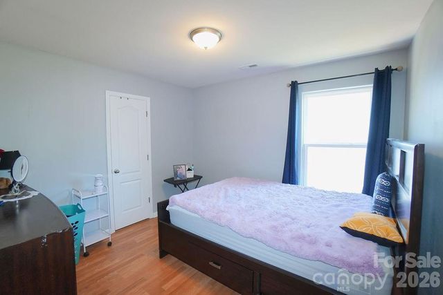 9728 Crooms Court, Charlotte, NC 28215