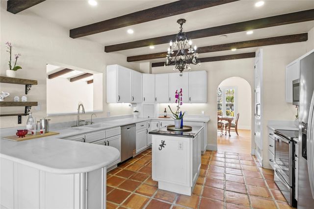 7810 SENRAB DRIVE, Bradenton, FL 34209