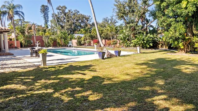 7810 SENRAB DRIVE, Bradenton, FL 34209