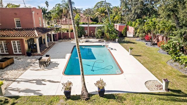7810 SENRAB DRIVE, Bradenton, FL 34209