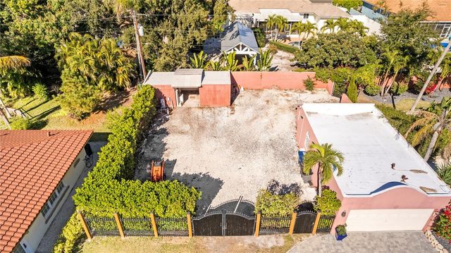 7810 SENRAB DRIVE, Bradenton, FL 34209