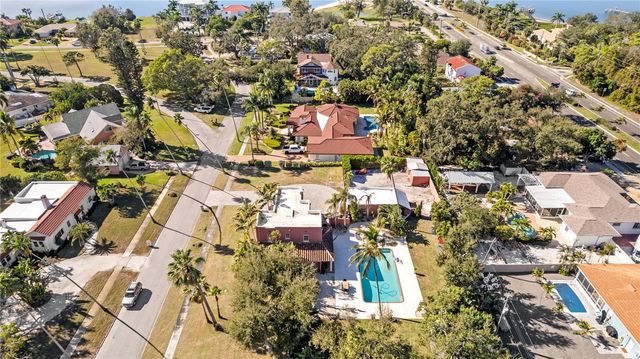 7810 SENRAB DRIVE, Bradenton, FL 34209
