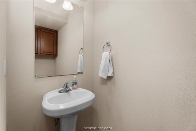 1198 Jones Butler Road 1001, College Station, TX 77840