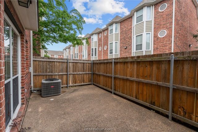 1198 Jones Butler Road 1001, College Station, TX 77840