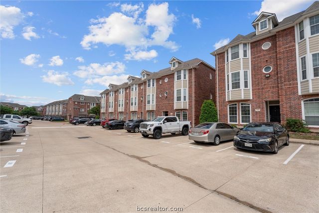 1198 Jones Butler Road 1001, College Station, TX 77840