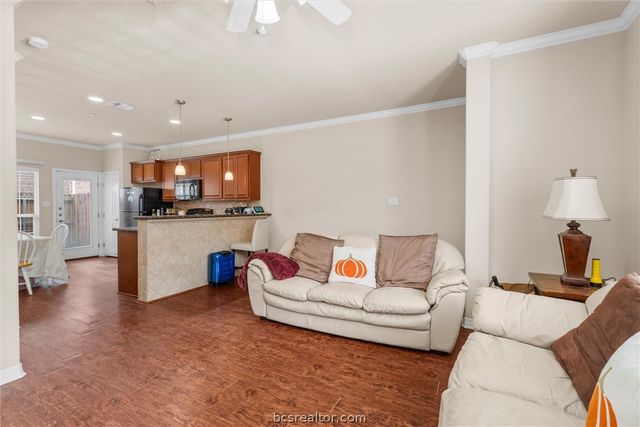 1198 Jones Butler Road 1001, College Station, TX 77840