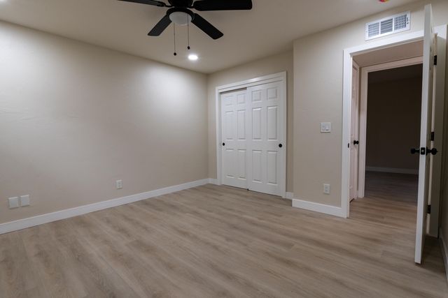 6075 N Selland Avenue, Fresno, CA 93711