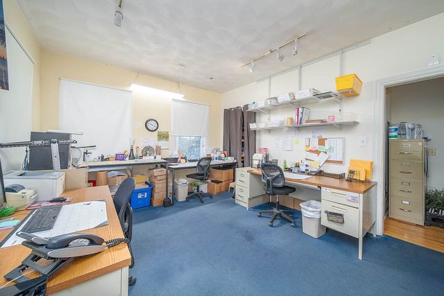 2919 Pawtucket Avenue, East Providence, RI 02915