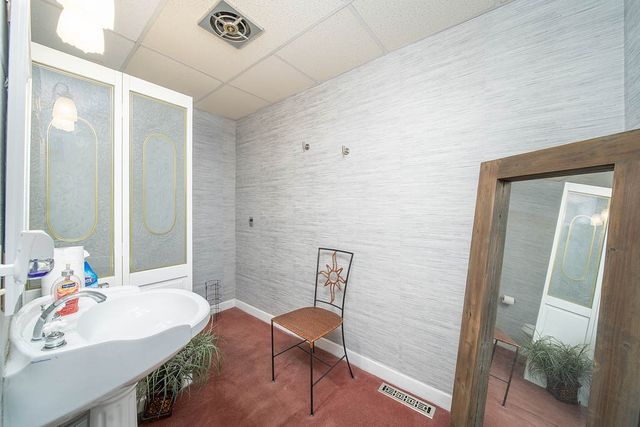 2919 Pawtucket Avenue, East Providence, RI 02915