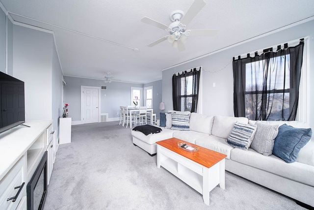 2919 Pawtucket Avenue, East Providence, RI 02915