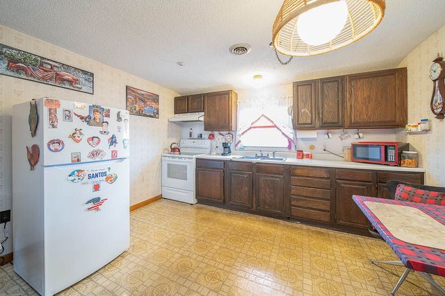 2919 Pawtucket Avenue, East Providence, RI 02915