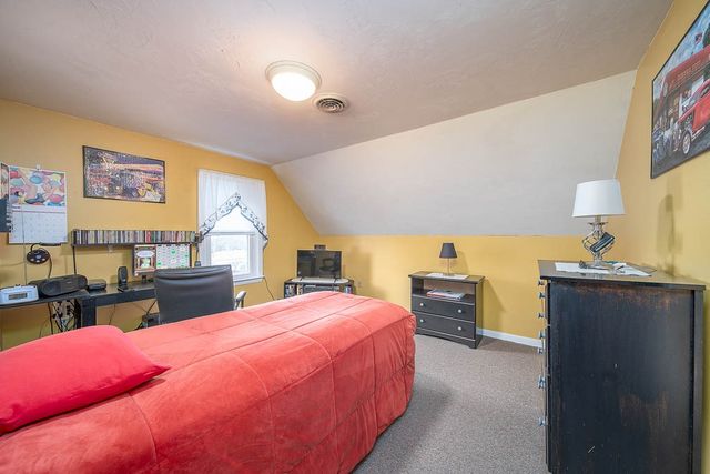 2919 Pawtucket Avenue, East Providence, RI 02915