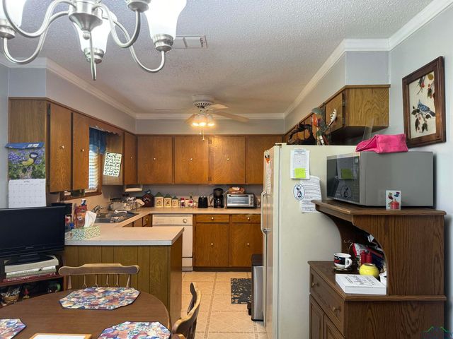 120 Corrine Pl, Waskom, TX 75692