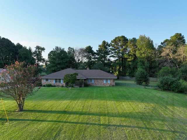 120 Corrine Pl, Waskom, TX 75692