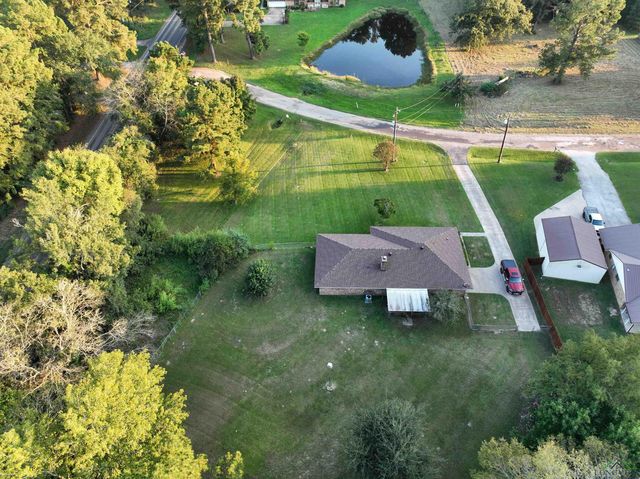 120 Corrine Pl, Waskom, TX 75692
