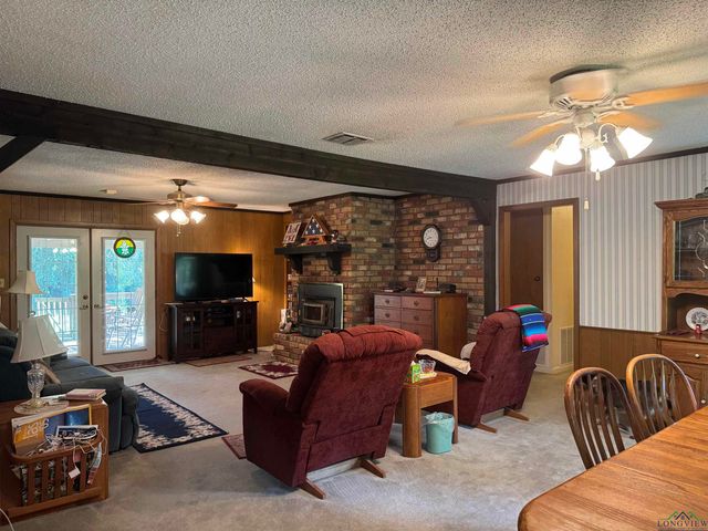 120 Corrine Pl, Waskom, TX 75692