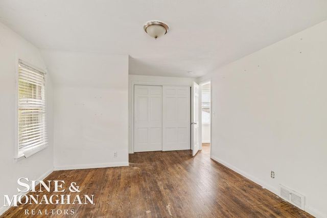454 Alter Road, Detroit, MI 48215
