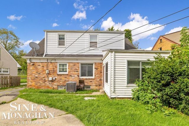454 Alter Road, Detroit, MI 48215