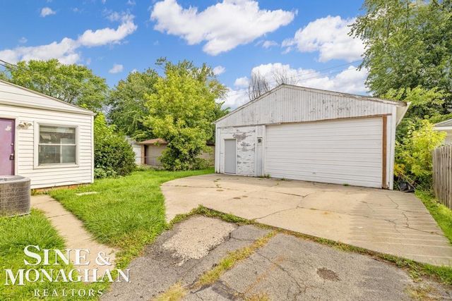 454 Alter Road, Detroit, MI 48215